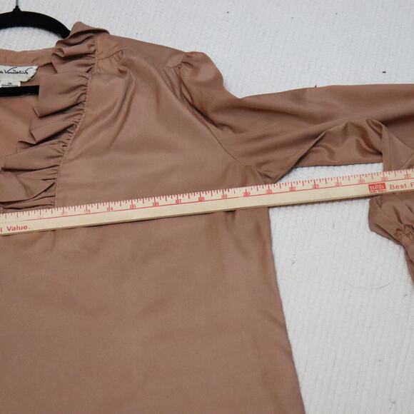 Vintage Gloria Vanderbilt polyester ruffle v-neck size 16 - Picture 5 of 7
